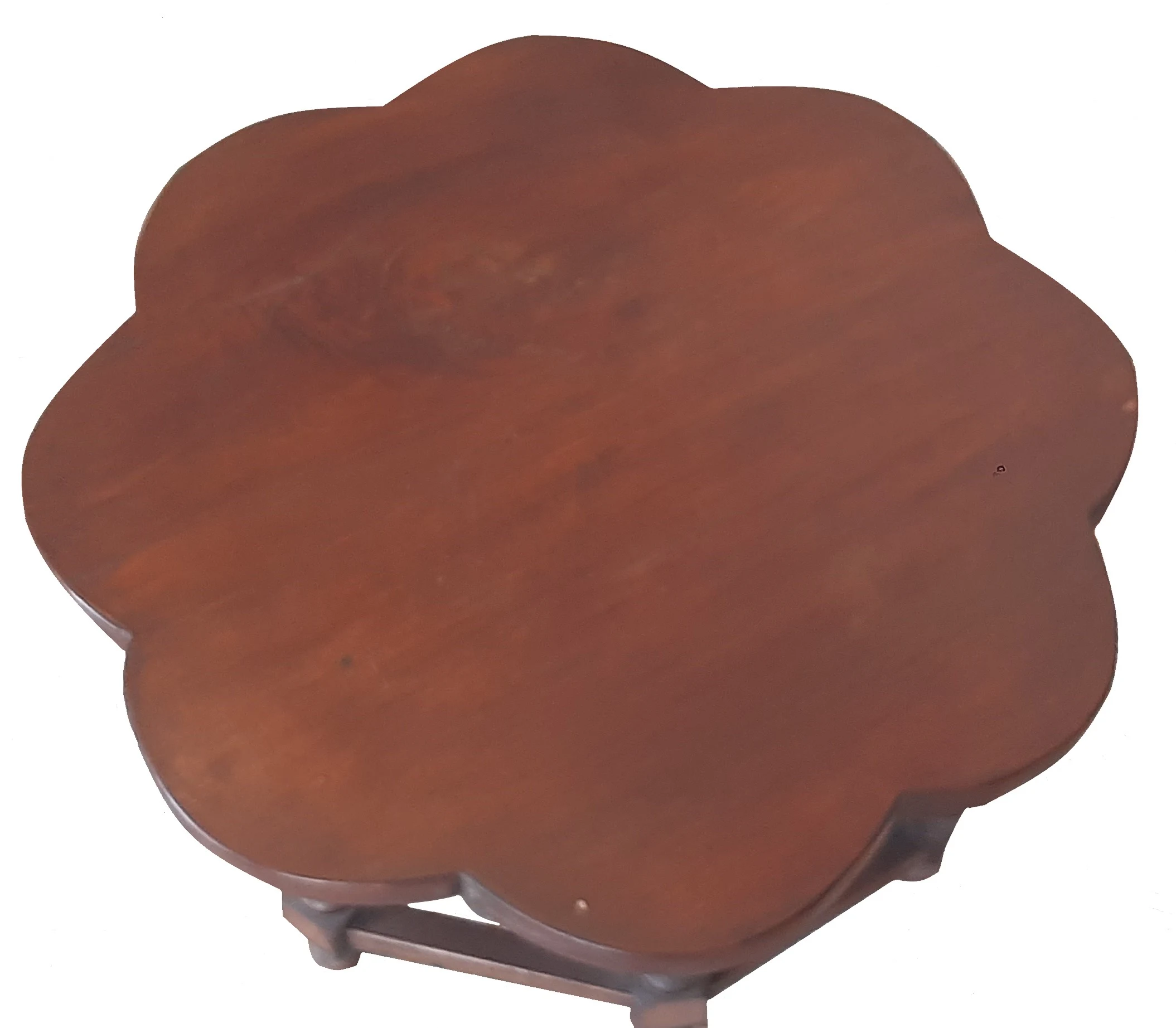 Tavolino rotondo in legno di rovere con piano a forma di fiore